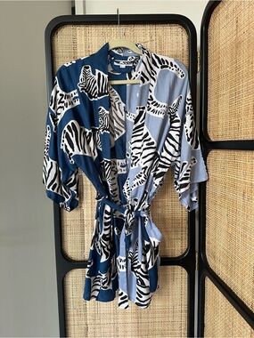 Emerson Fry Blue and Light Blue Zebra-Print Kimono